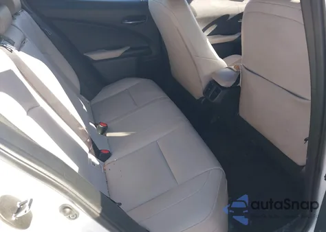 2021 Lexus Ux 200 z USA, uszkodzony, nr VIN JTHX3JBH5M2036273